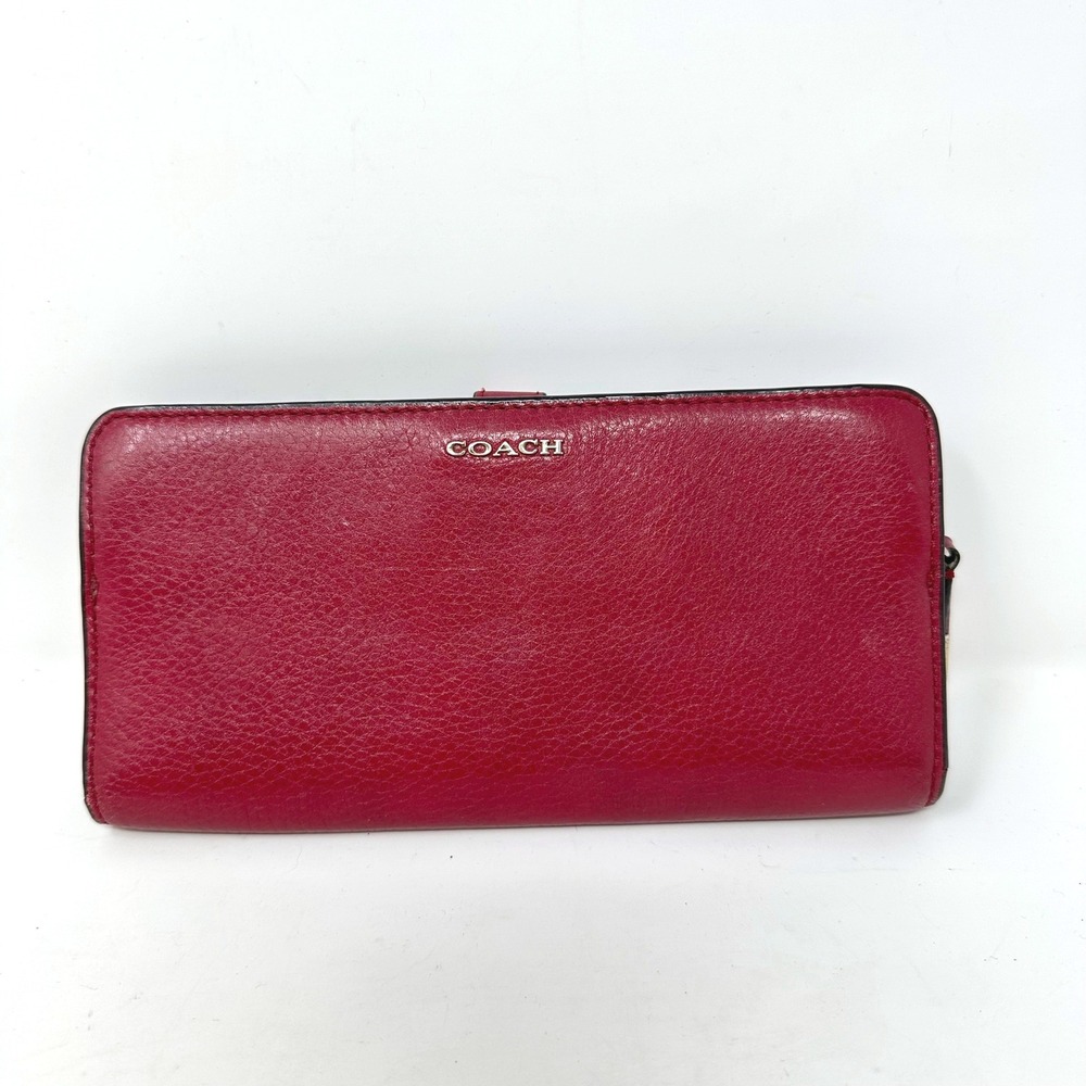 Coach‎ Essential Slim Skinny Wallet Ruby Strawberry
